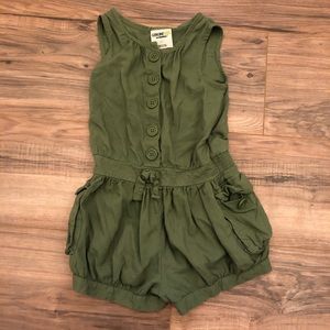 ✅PICK 5 for $20✅ OshKosh Green Romper Size 5